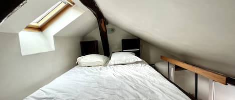 1 Schlafzimmer, Bügeleisen/Bügelbrett, kostenloses WLAN, Bettwäsche