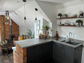 Cottage | Interior - The Old Brewhouse &amp; Piggery (Newport)