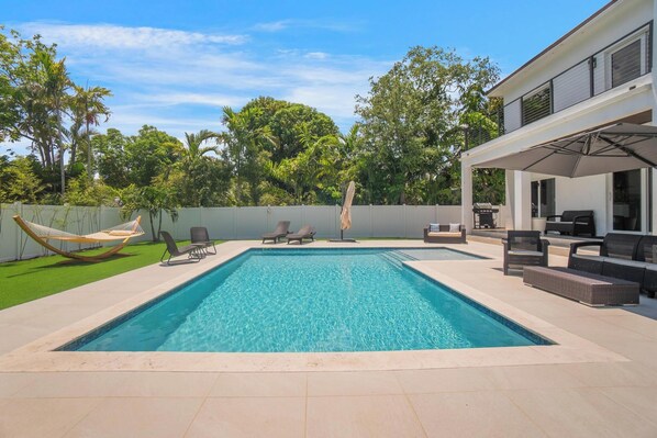 Outdoor pool, a heated pool