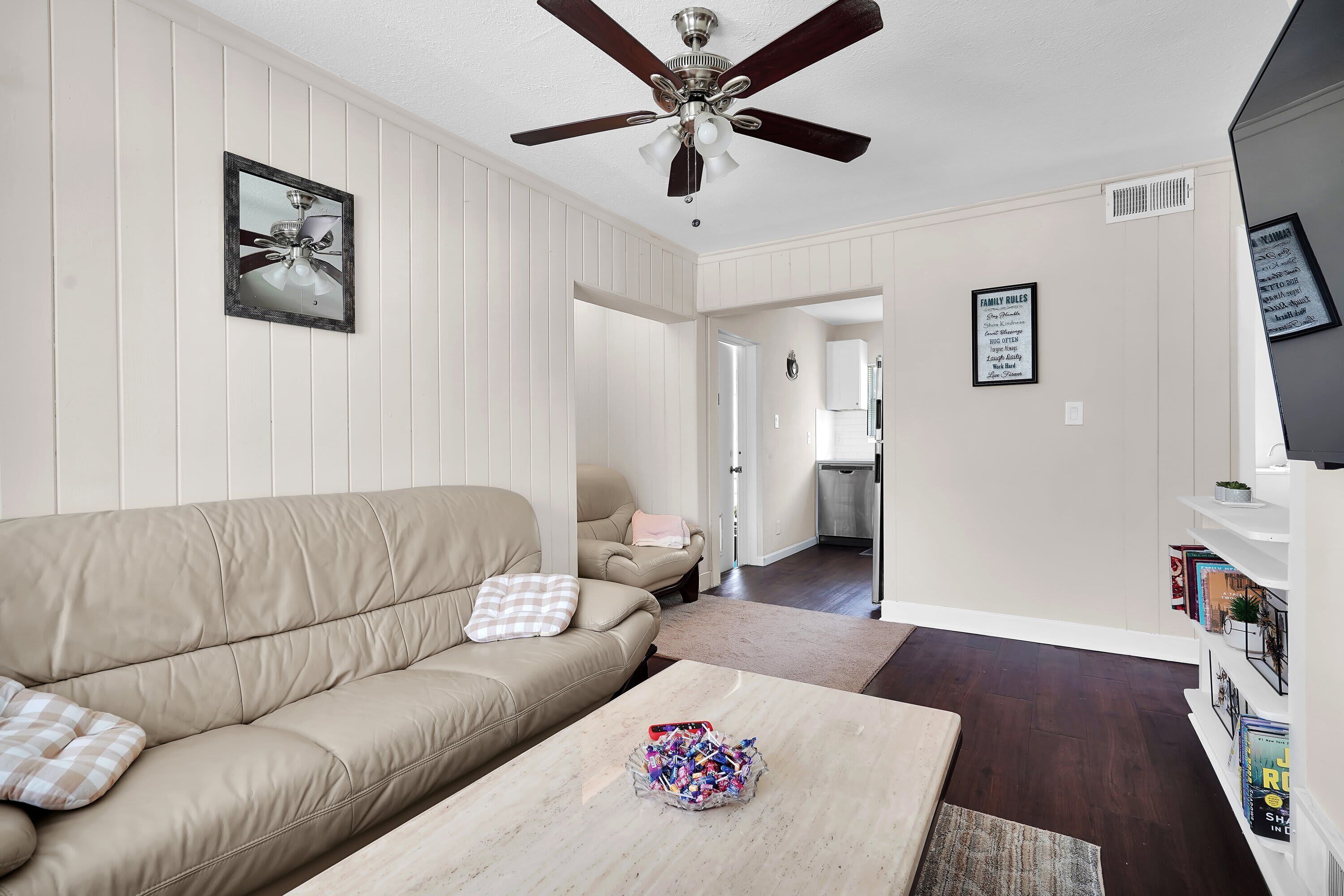 Älytelevisio, kirjoja