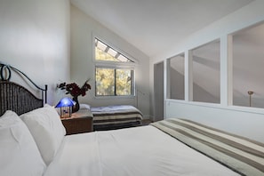 Room - Red Pine Condos by Park City Vacations (Park City)