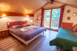 4 chambres, fer et planche à repasser, Wi-Fi