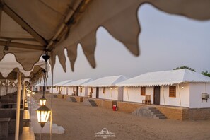 Fasade – kveld/natt