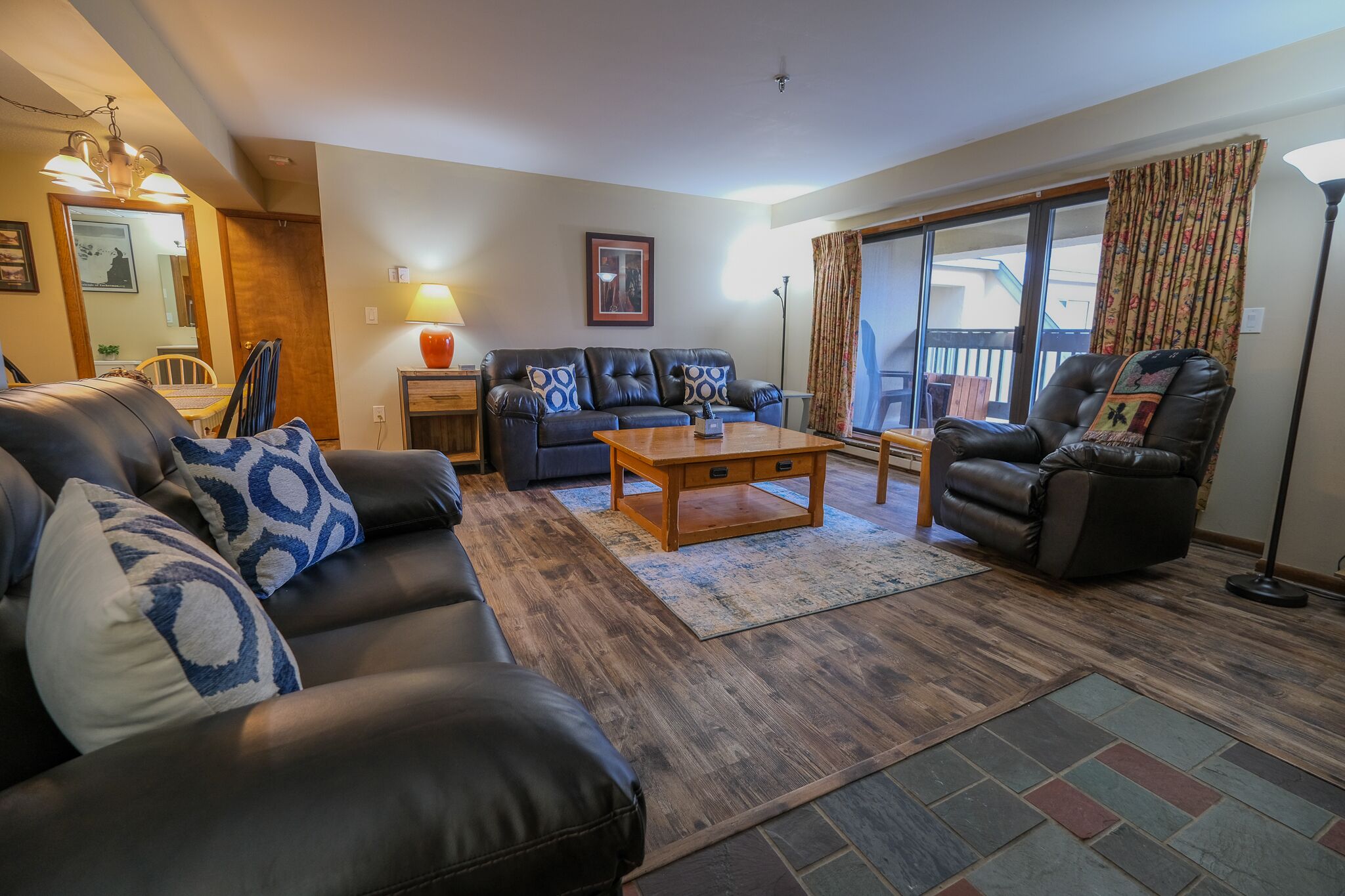 TV connectée, cheminée