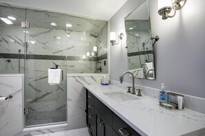 Bathroom - 716a Forest Road 5BD Private Home (Vail)