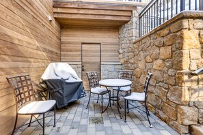 Balcony - 716a Forest Road 5BD Private Home (Vail)