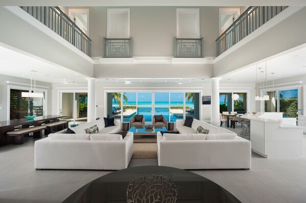 Luxury Villa (Sun Salutations) | Living area