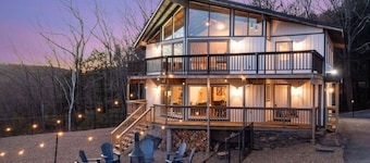 Gilford NH Vacation Rental. Sleeps 14. Near Lake Winnipesaukee & Gunstock