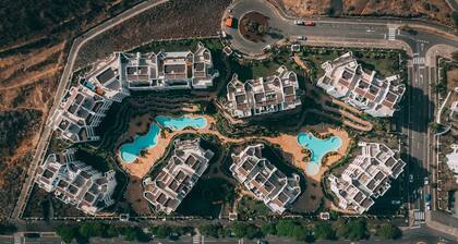 Penthouse Superbe vue Piscinechauffée Jacuzzi