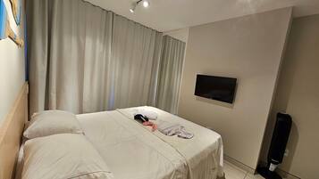 Apartment | 2 bedrooms, soundproofing, iron/ironing board, travel crib