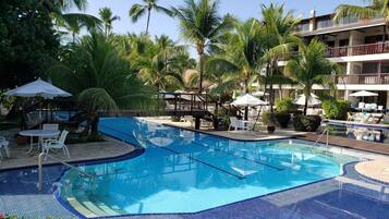 Apartment | Pool | 15 outdoor pools, free cabanas, lifeguards on site