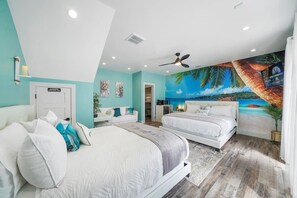 1 bedroom, desk, iron/ironing board, free WiFi - Unit A · Modern Luxury Apt w/ King Bed Near Med Ctr & Dwntn (Houston)