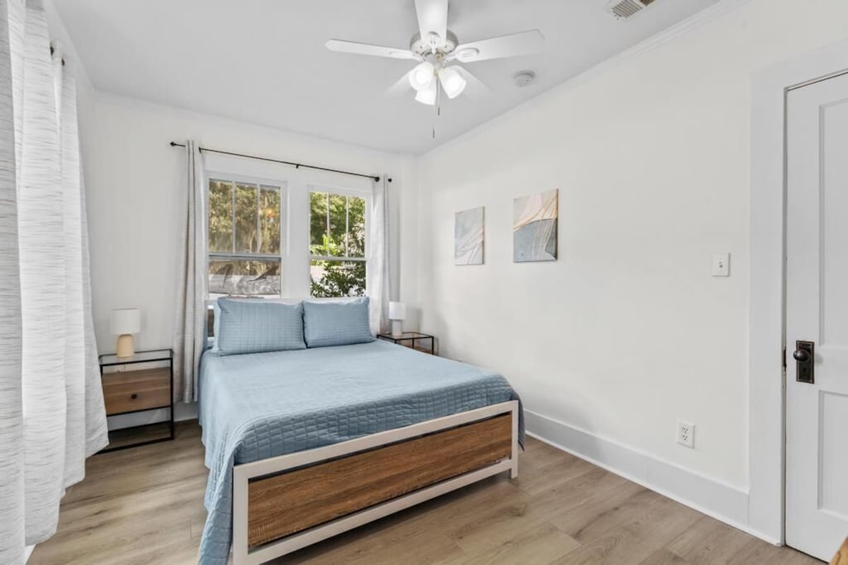 Photo 11 of Carriage Manor- Right next to the Fountain of Youth & Beach.
Pets are welcomed!