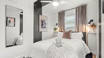 2 bedrooms, iron/ironing board, free WiFi, bed sheets