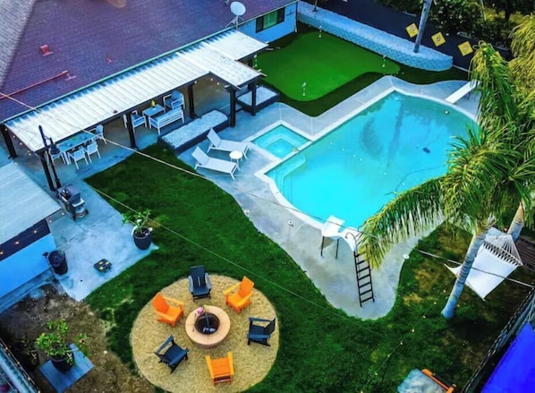 Outdoor pool, a heated pool