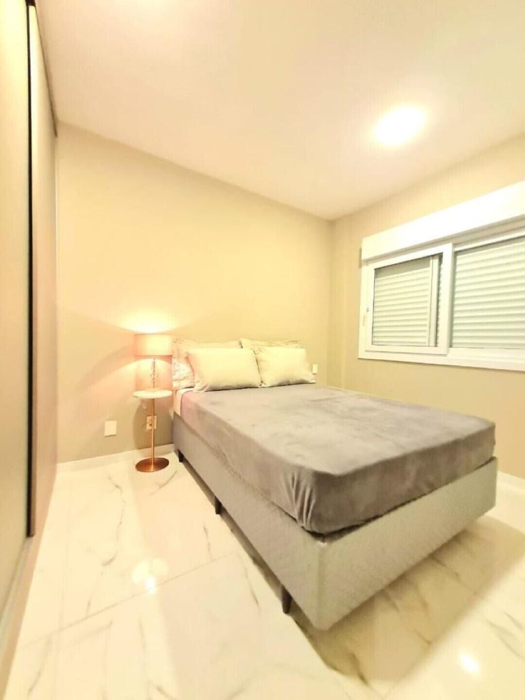 2 soverom, strykejern/-brett, wi-fi (inkludert) og sengetøy