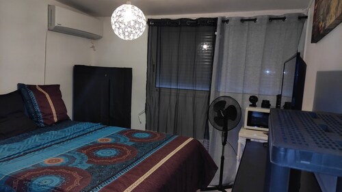 Chambre équipée chez l'habitant près des plages