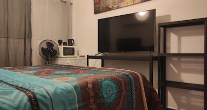 Chambre Équipée Chez L'habitant Près des Plages