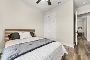 3 chambres, fer et planche Ă repasser, accĂšs au Wi-Fi (inclus)