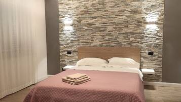 3 camere, insonorizzazione, ferro/asse da stiro, culla da viaggio