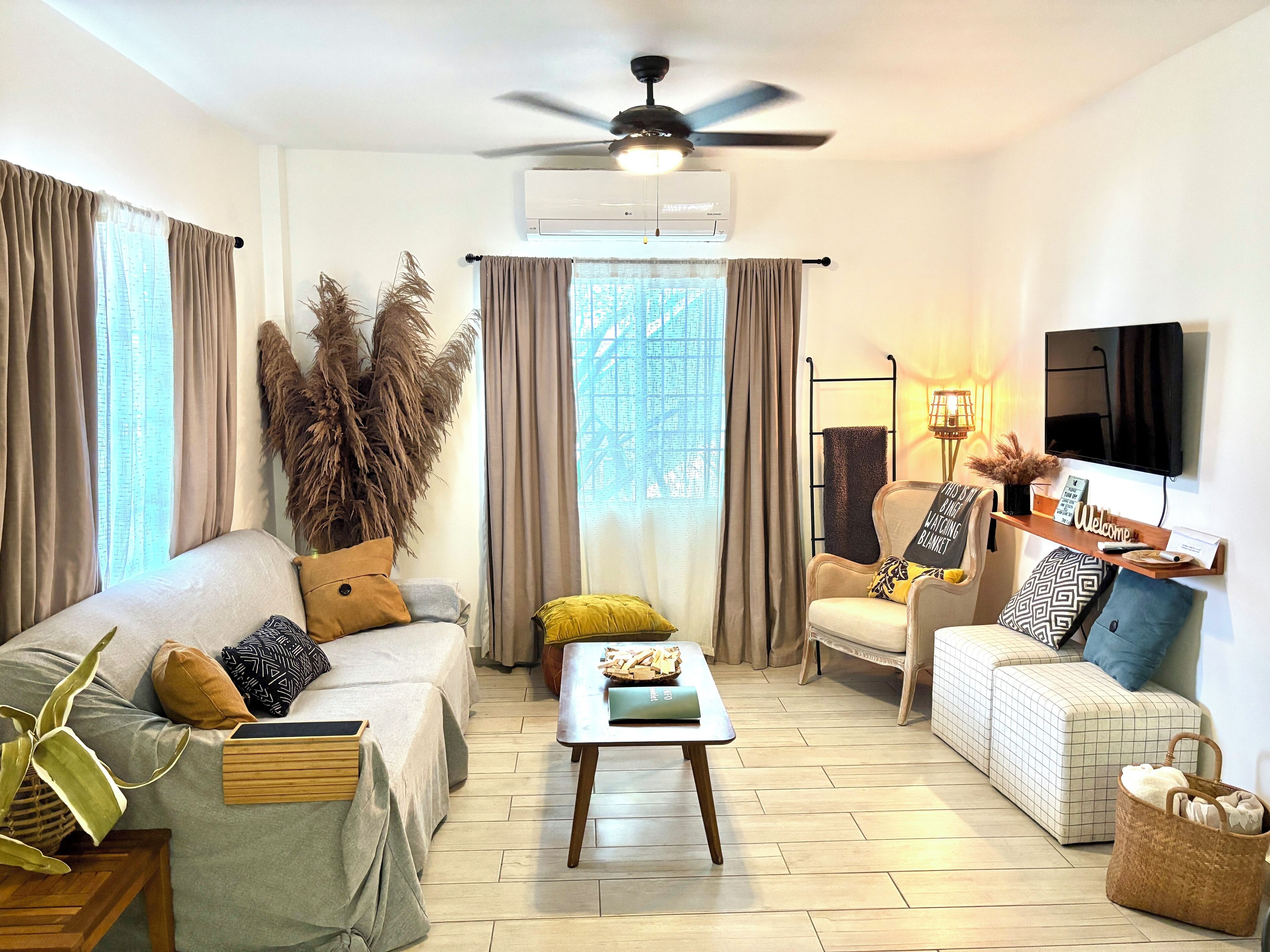 Premier-Apartment, 1 Queen-Bett und Schlafsofa | Wohnbereich