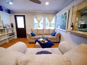 Smart TV y chimenea