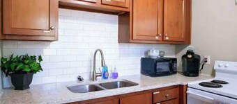 Coziest House In JAX | 3BR, 7 Minutes To Downtown