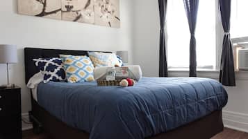 Kamar Bisnis, 1 Tempat Tidur King | Seprai antialergi, meja kerja, Wi-Fi gratis, dan seprai linen