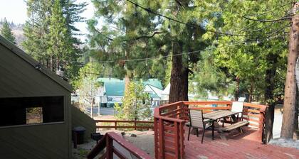 This fourplex is a 0 bedroom(s), 1 bathrooms, located in Shaver Lake, CA.