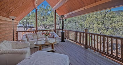 The Faraway Lodge in Pine