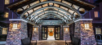 2 Bedrooms | Free Daily Breakfast, Outdoor Pool