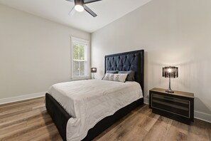 3 bedrooms, free WiFi, bed sheets