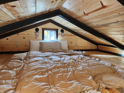 Cozy 1-bedroom cabin in Heron, MT