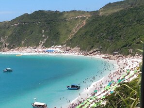 Ubicación a pie de playa y tumbonas