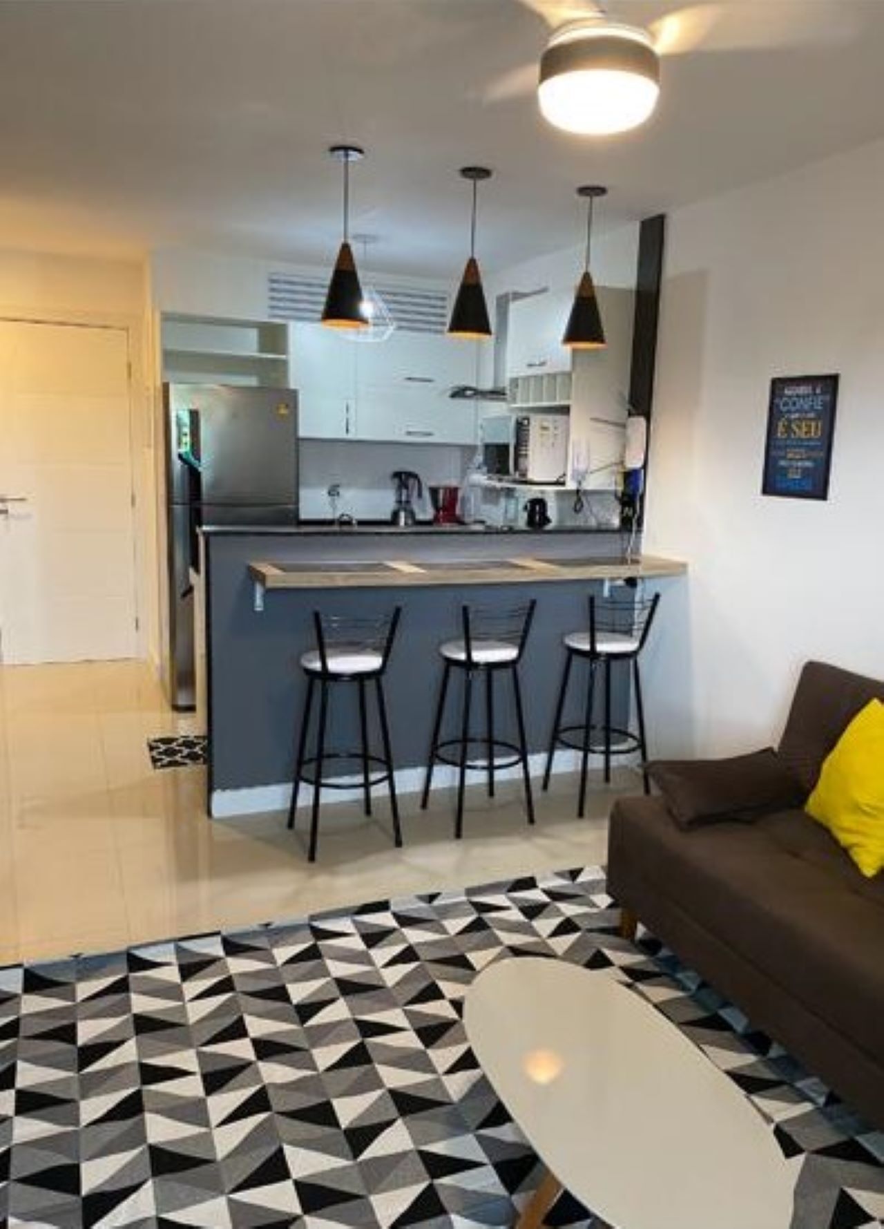 Una Smart TV, videojuegos, un futbolín, una mesa de tenis de mesa