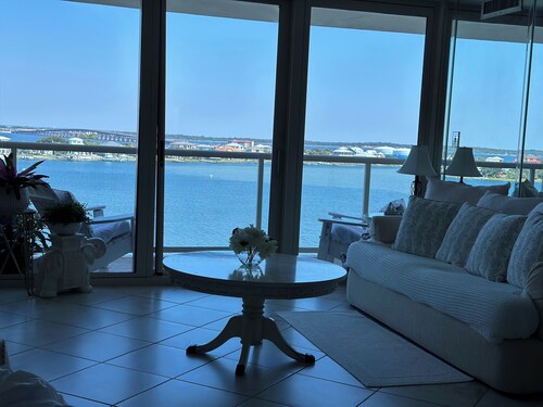 Pensacola Beach Waterfront Condo - Yacht, Pool, Tennis, Beach Club - 7th Floor