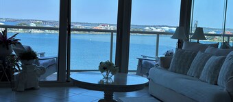Pensacola Beach Waterfront Condo - Yacht, Pool, Tennis, Beach Club - 7th Floor