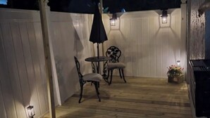 Terrace/patio - Studio at family home  recently remodeled, free wifi ,and live tv  (Port Richey)