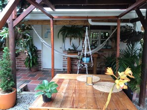 Outdoor dining - Prana private LOFT with beautiful garden view (Rionegro)