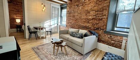 Smart TV, books, music library, stereo