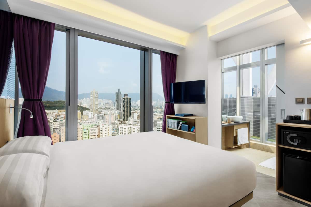 Chambre Double Luxe | Literie de qualité supérieure, couette en duvet d'oie, minibar