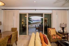 Dining - Paraiso Del Mar Resort D103 by Casago (La Paz)