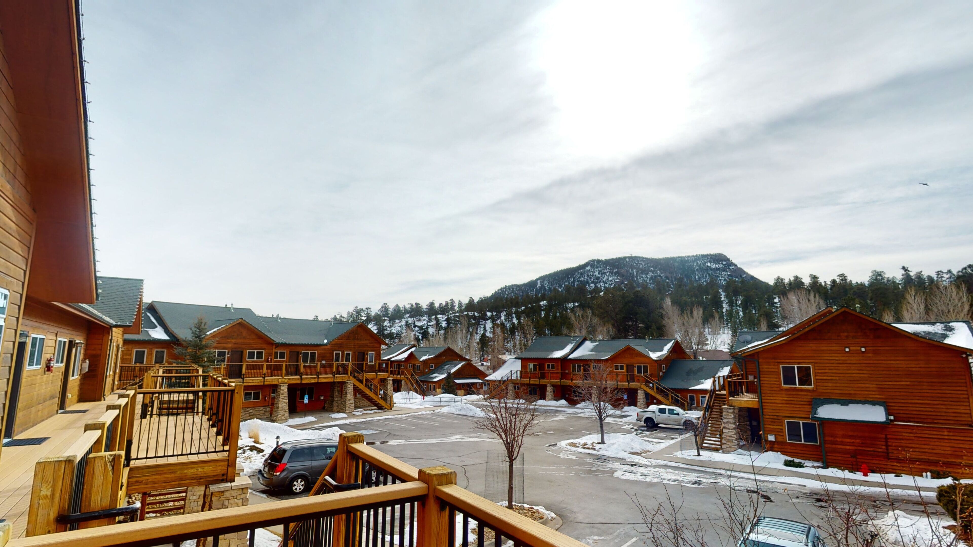2 bedroom condo w/ a balcony, near a hot tub!#189