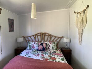 3 Schlafzimmer, Bügeleisen/Bügelbrett, Bettwäsche