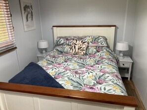 3 Schlafzimmer, Bügeleisen/Bügelbrett, Bettwäsche