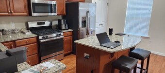 Spacious 3 Level Townhome in Williamsburg