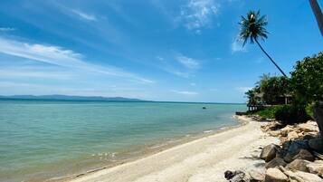 Pemandangan pantai/laut
