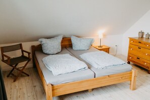 4 Schlafzimmer, Bügeleisen/Bügelbrett, kostenloses WLAN, Bettwäsche