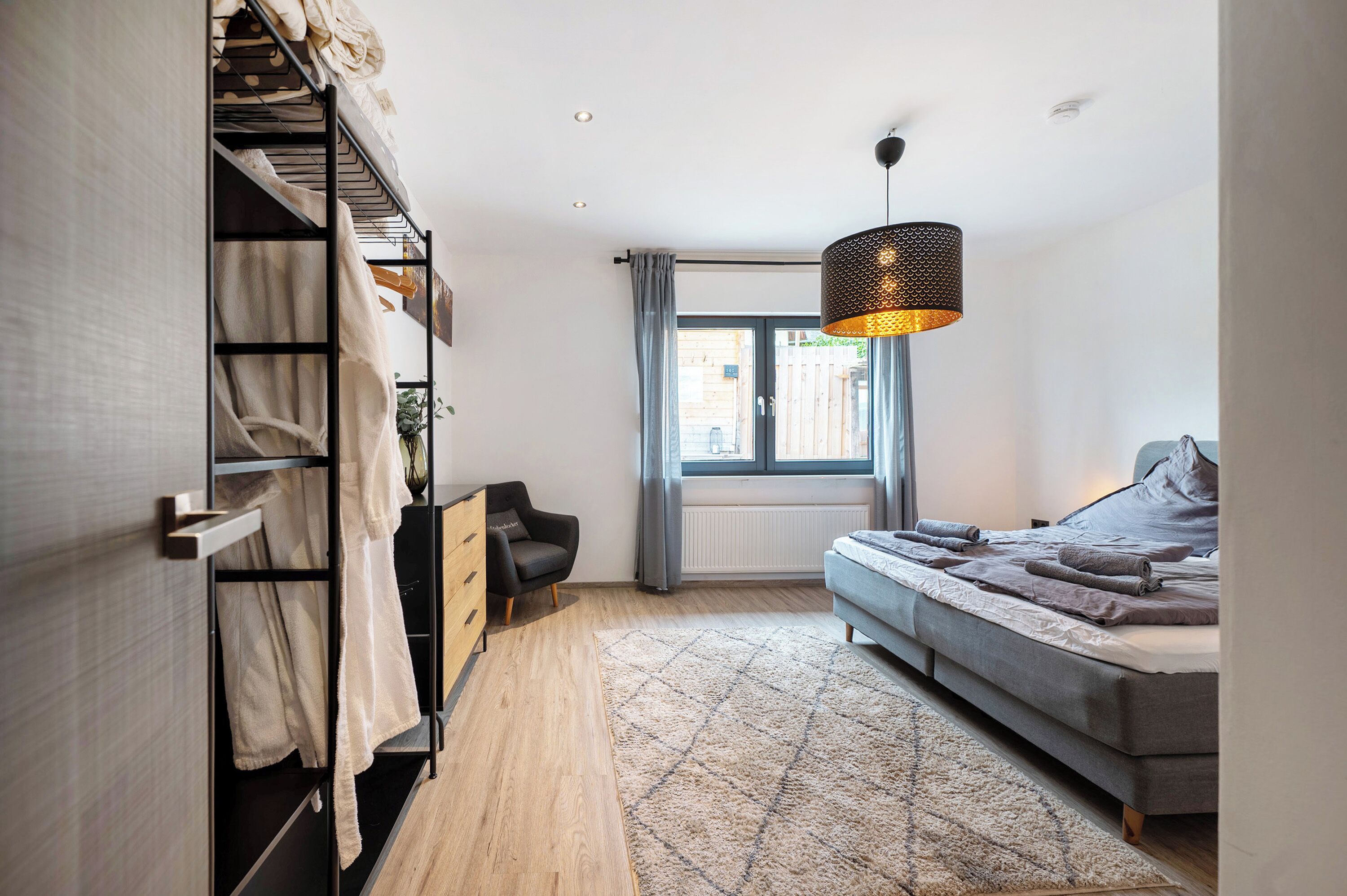 2 bedrooms, iron/ironing board, free WiFi, bed sheets