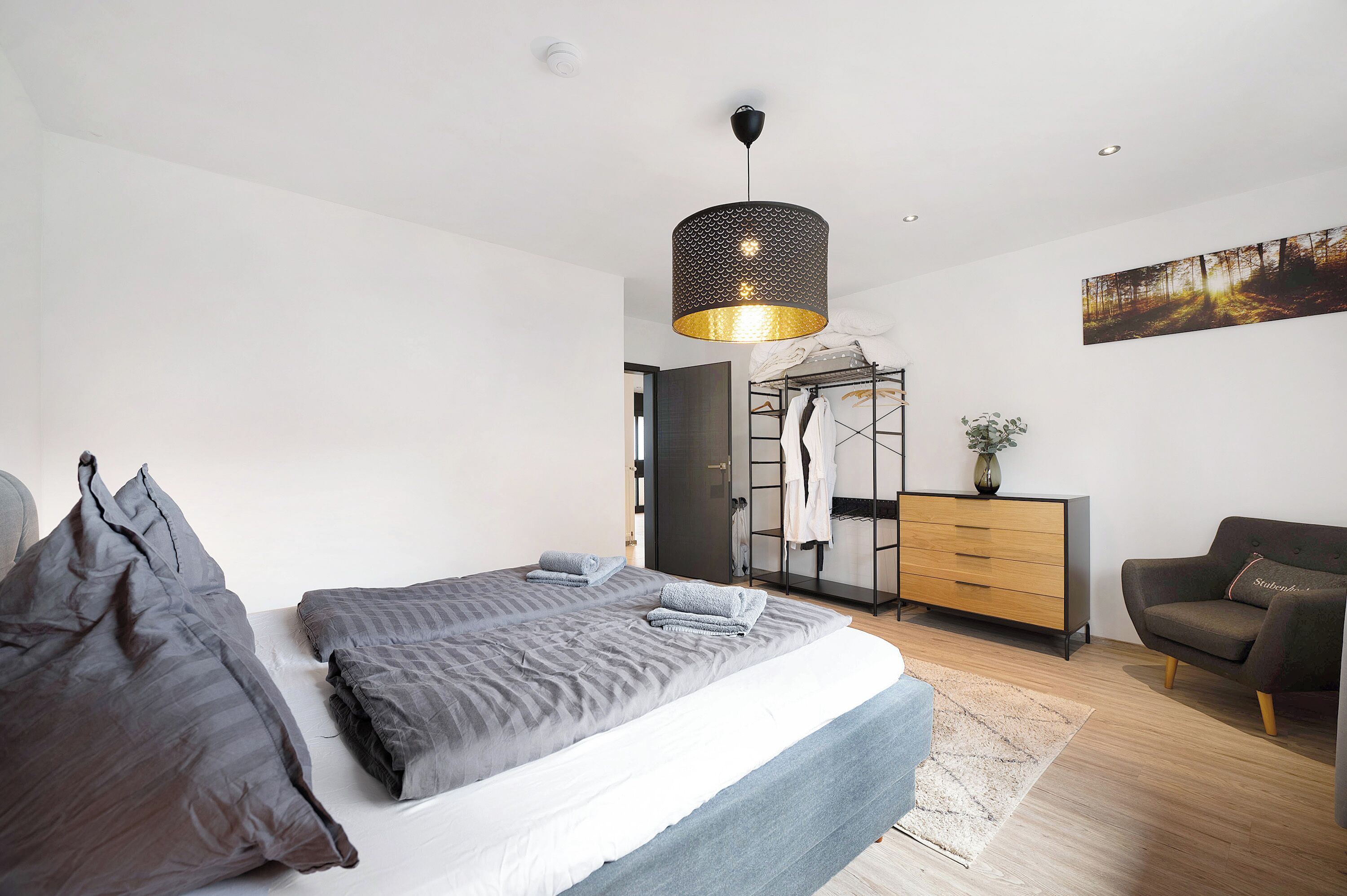 2 sovrum, strykjärn/strykbräda, gratis wi-fi och sängkläder